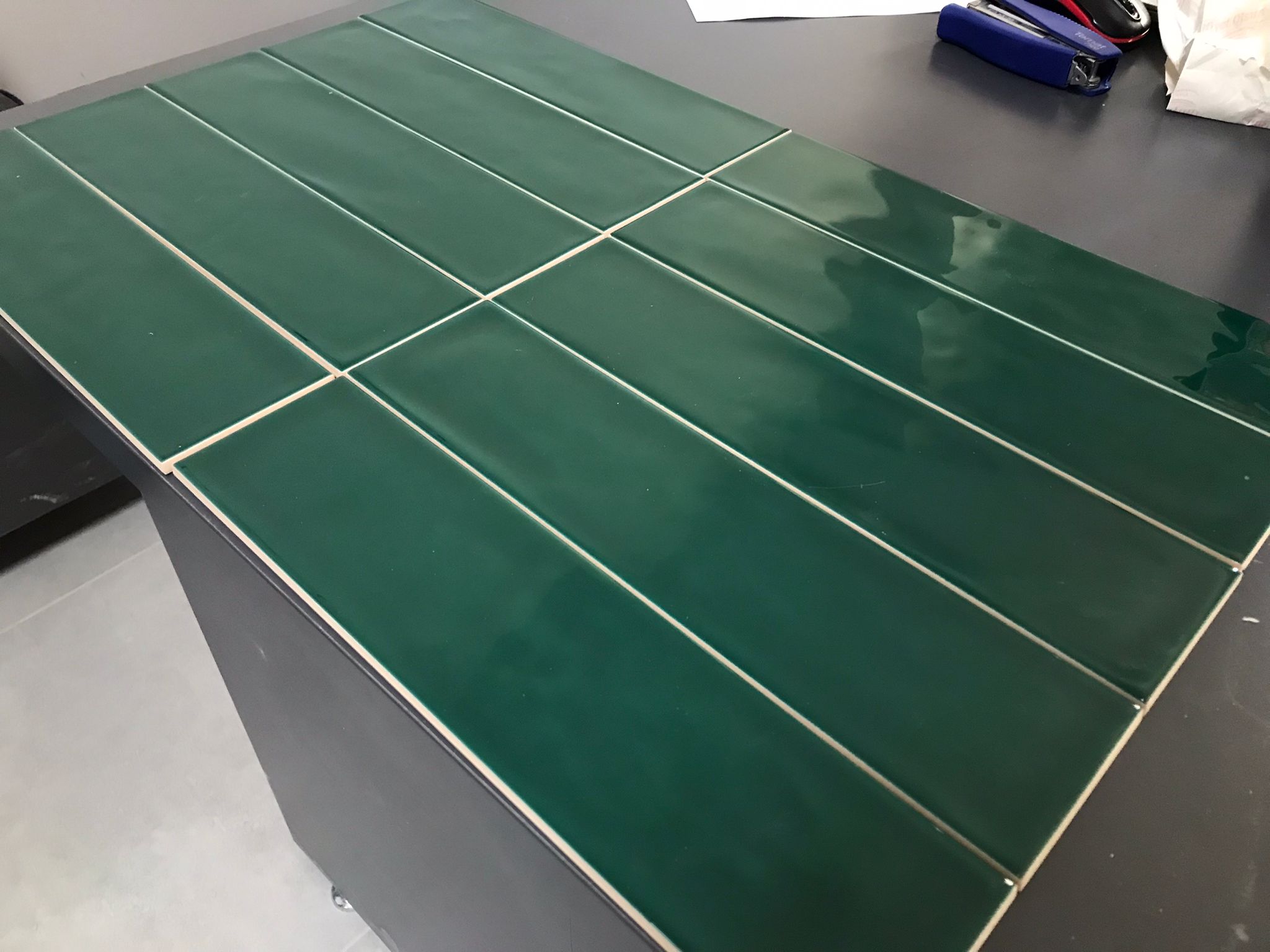 Kütahya 10x30 Verde Bump Glossy